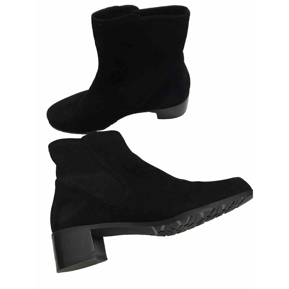 Stuart Weitzman Women’s  Suede Booties Black Color Size 8.5  S5135 120 H/20 - Picture 16 of 16